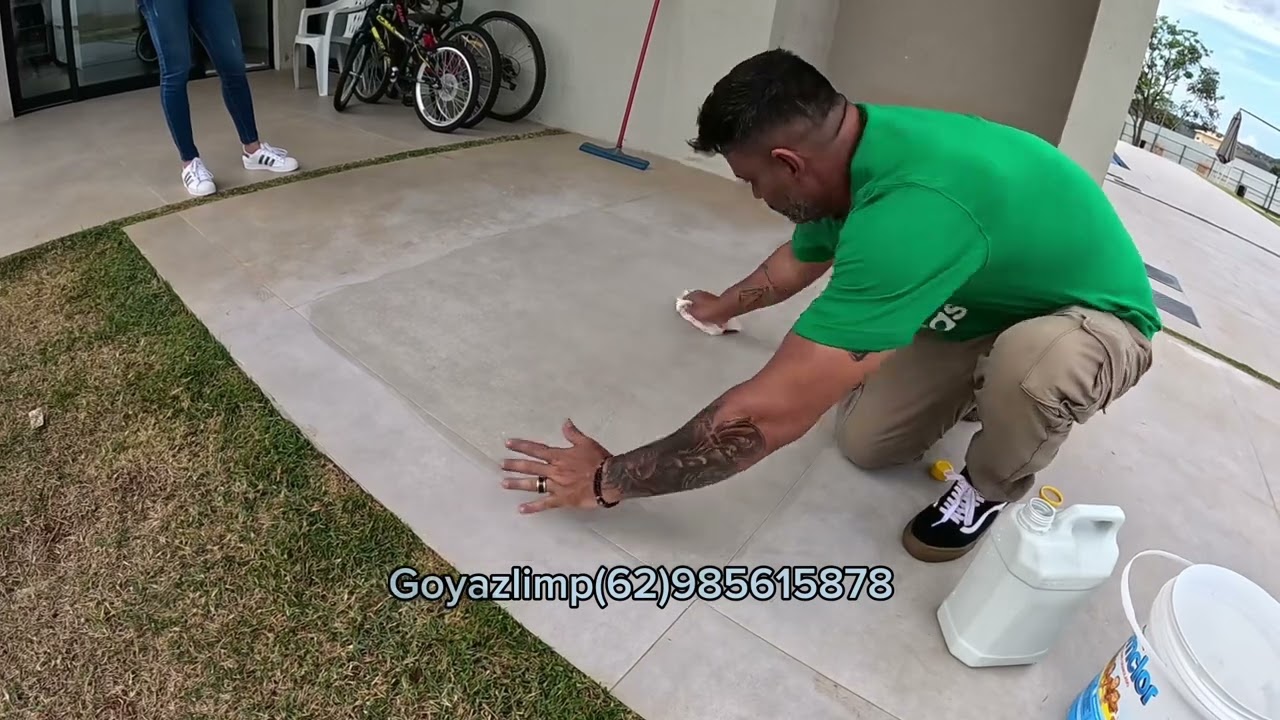 Como aplicar impermeabilizante em pisos porosos?