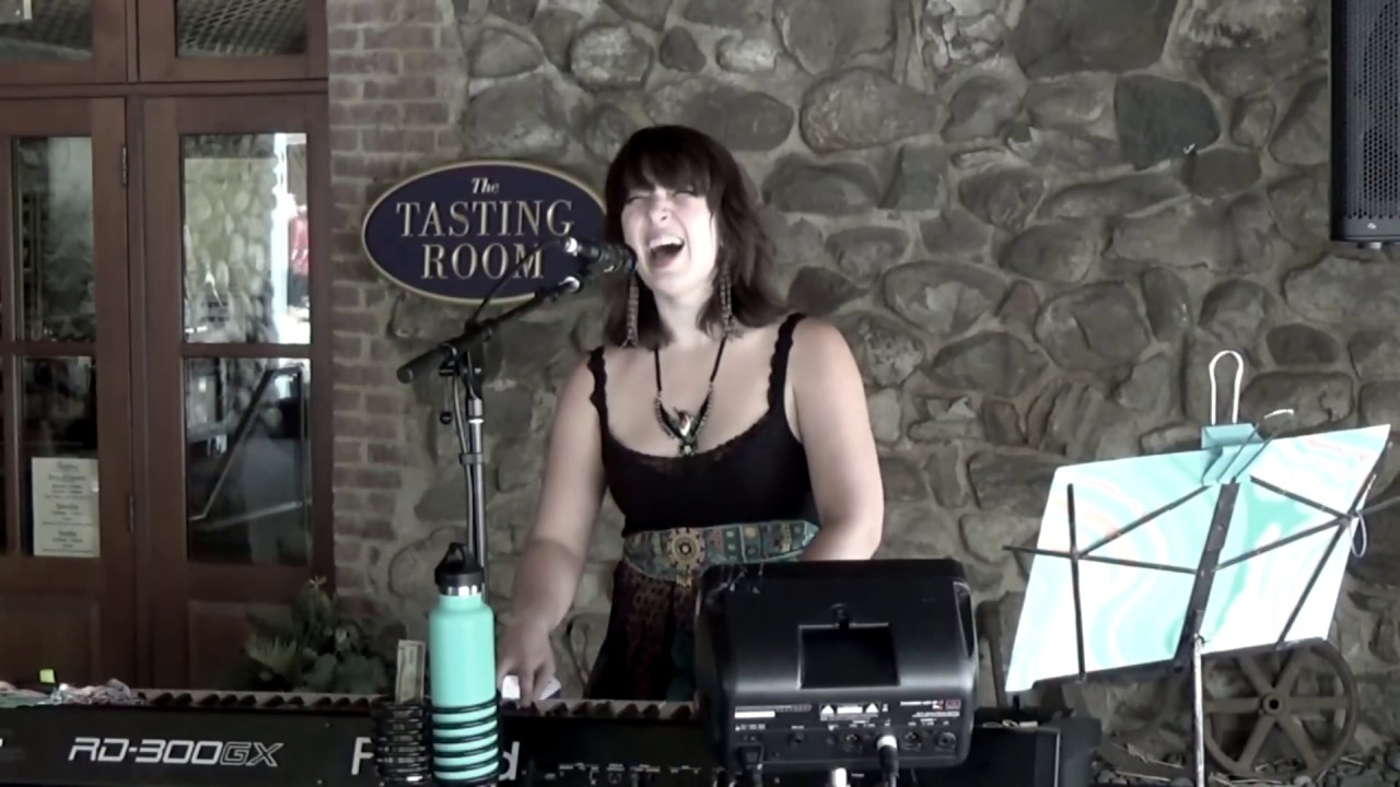 Gayle Donnelly  - Telephone Line (ELO cover) / Little Green Men