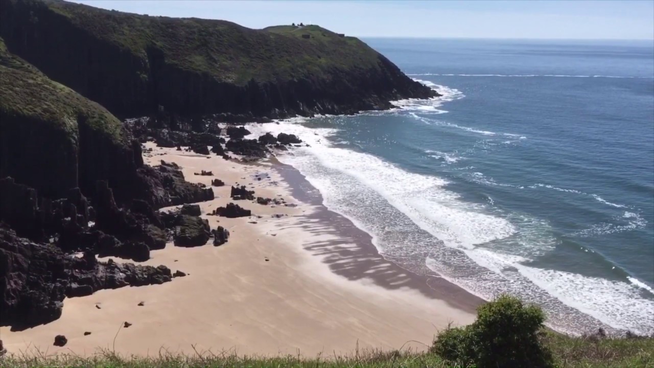 Walking the Pembrokeshire Coast Path - in six minutes