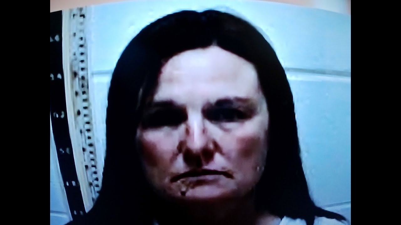 A Man Murderedd Outside Courthouse By Violent Wife He Was Trying to Divorce Minimization Activated!!