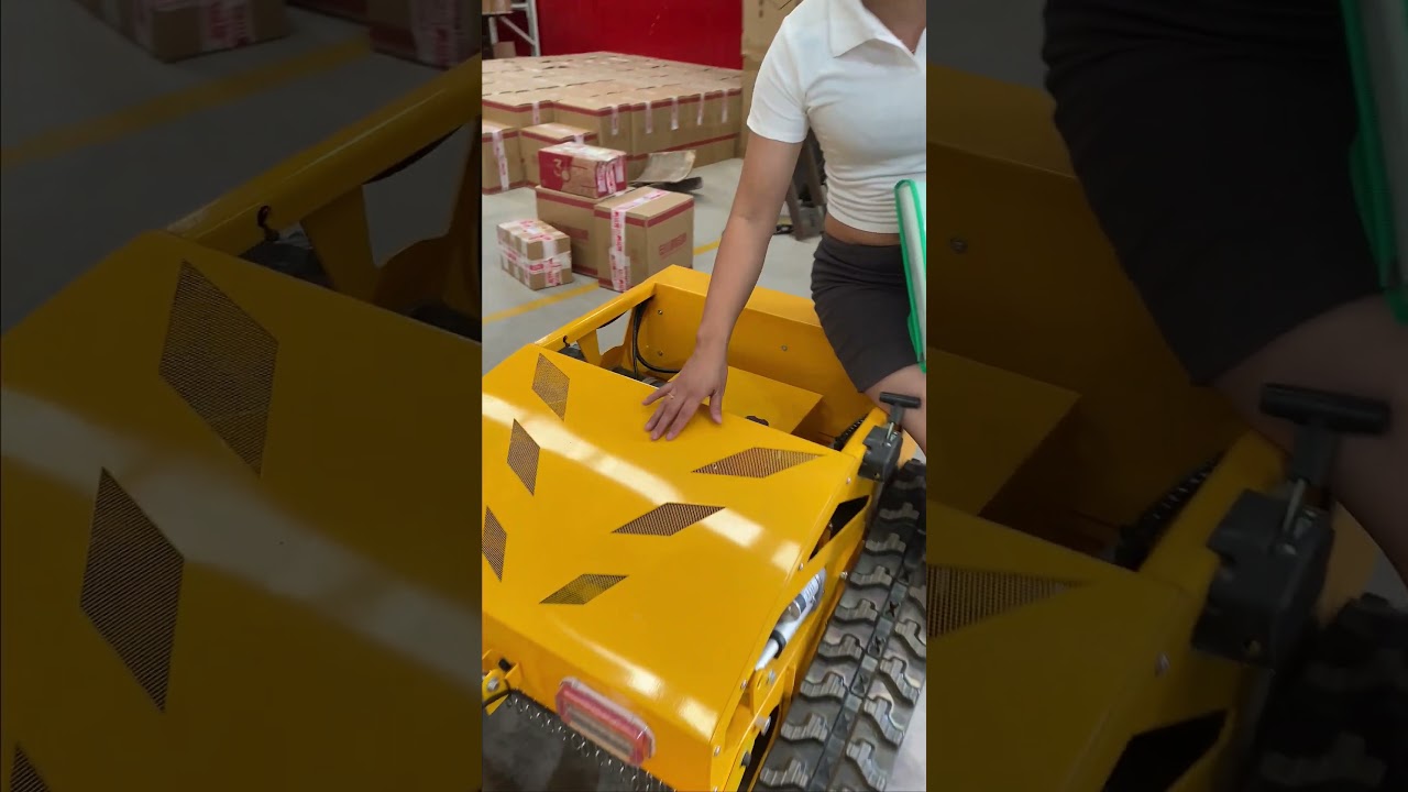 Mukesen crawler mower, garden machinery lawn weeder, land reclamation weeder, orchard weed mower