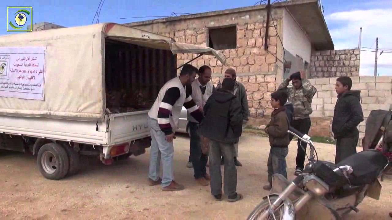 منادي الخير- 1503014- توزيع البطاطا في بلدة معردبسة - سوريا-22-3-2015