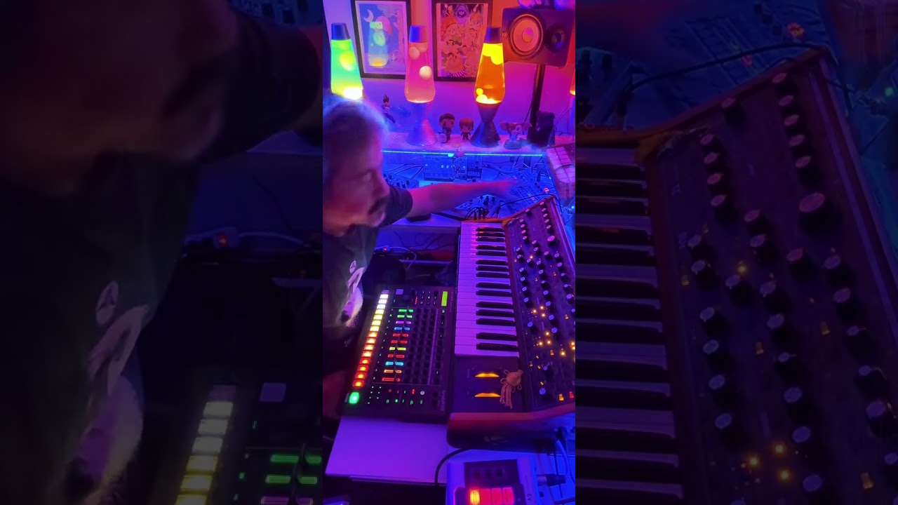 テクノマシーン。　#techno #drummachines #electronicmusic 