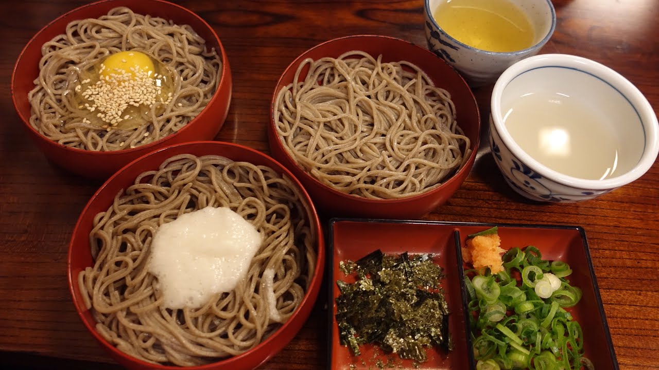島根県出雲　三段割子そば【荒木屋】