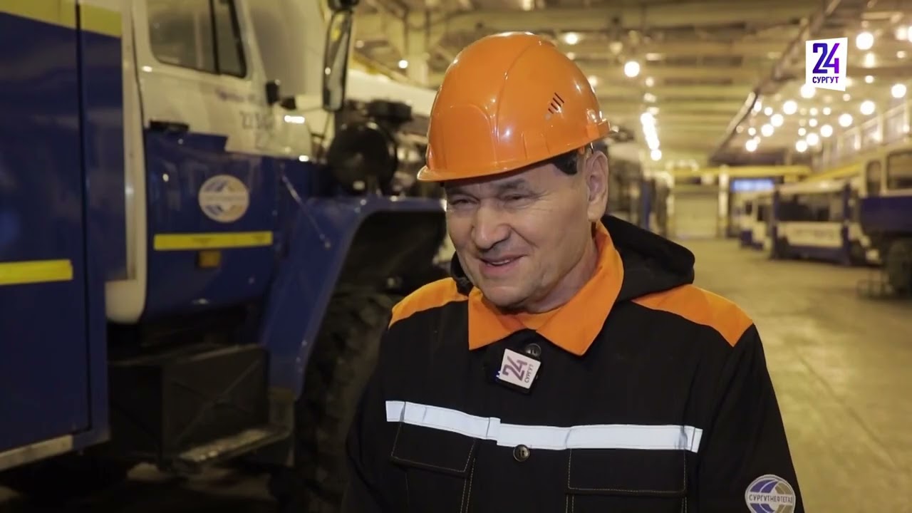 Стаж работы - 45 лет. Альберт Питаев трудится в ПАО 