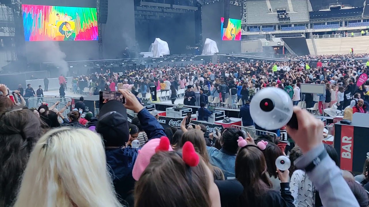 BTS (방탄소년단) - Speak Yourself - Paris DAY 2 - 19/06/08 - Pre-Concert