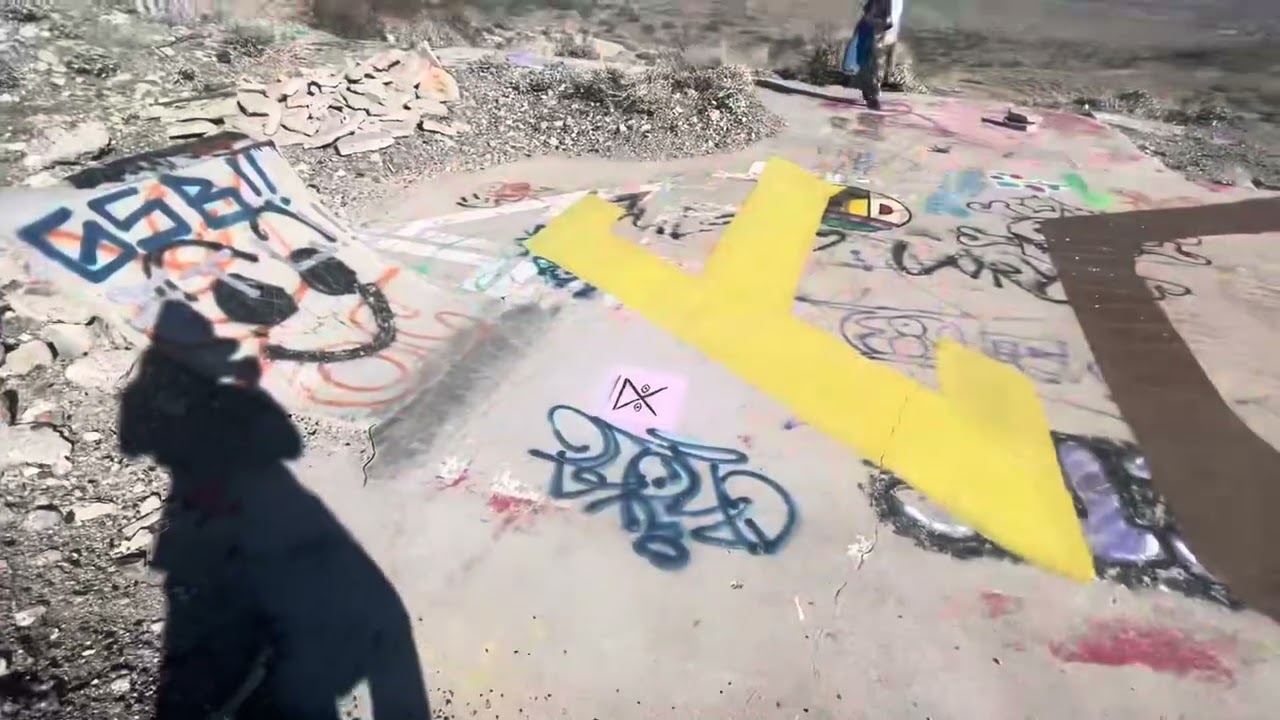 “Nude Bowl” Skate Spot 