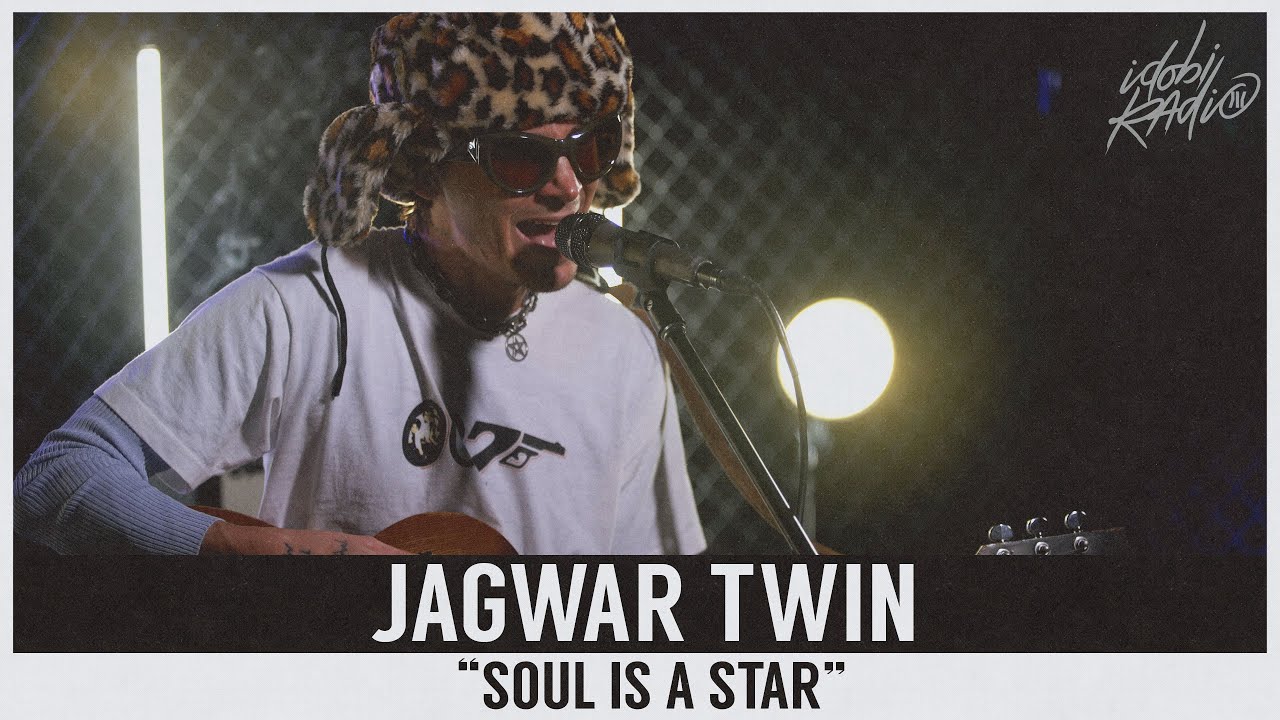 Jagwar Twin - "Soul is a Star" (idobi Session)