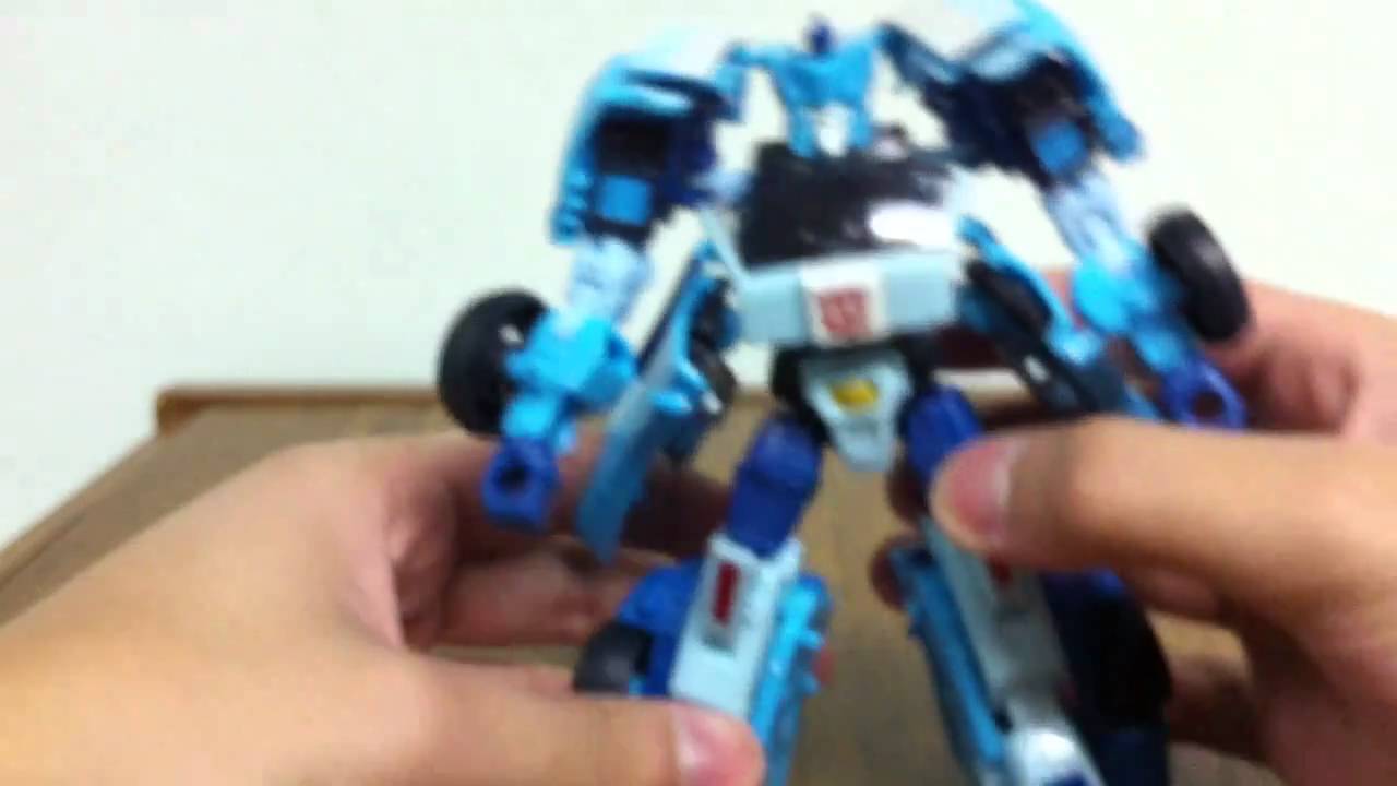 Transformers Generations Blurr | REVIEW