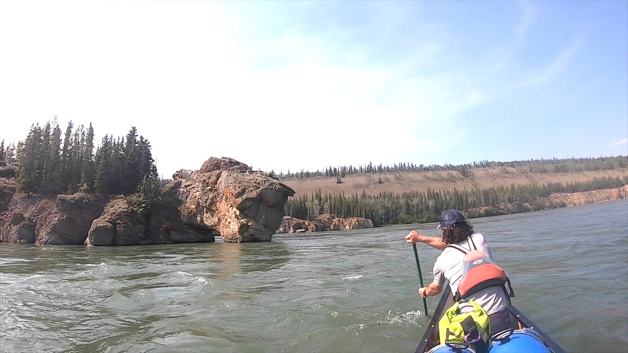 Canoeing the mighty Yukon River:  From its confluence with the Big Salmon to Dawson