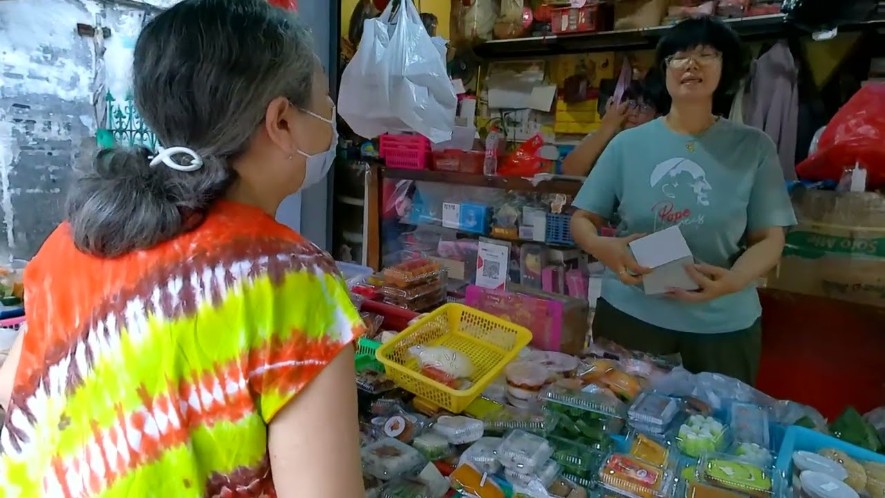 Kemarin pqgi kita ke pasar  bricq AE3x