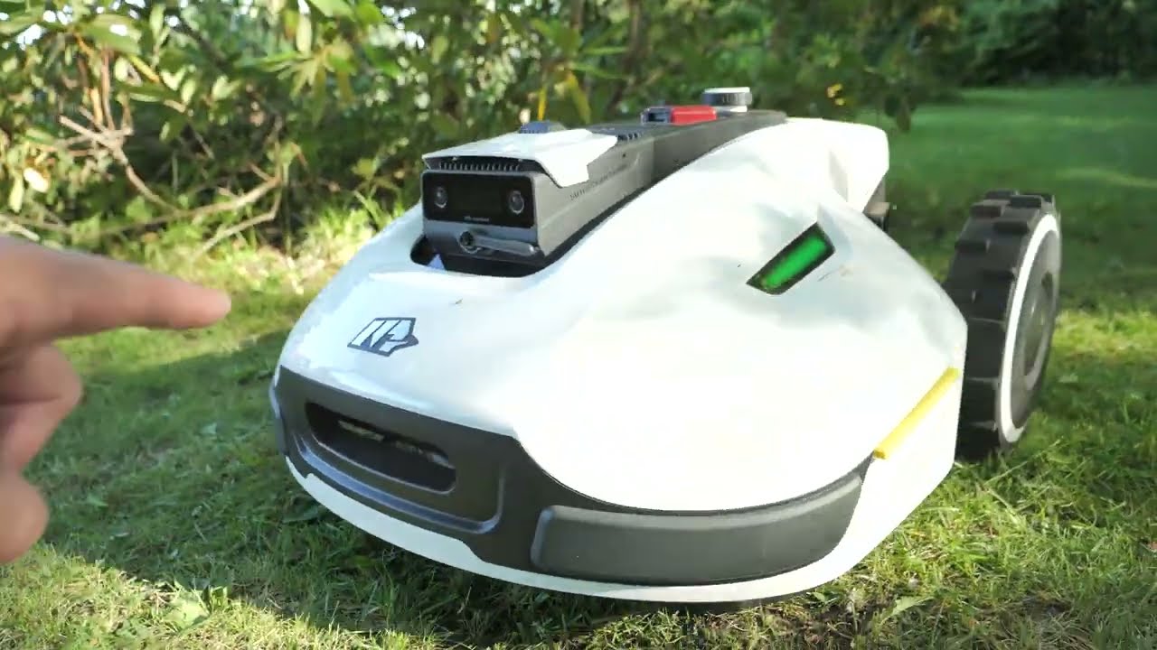 Robotklipparen som alla kan installera… utan slinga! Yuka 2000 gräsklippare