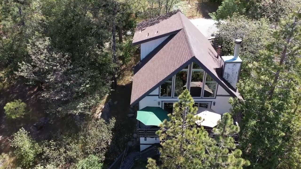 887 Rhine Rd, Lake Arrowhead CA 92352