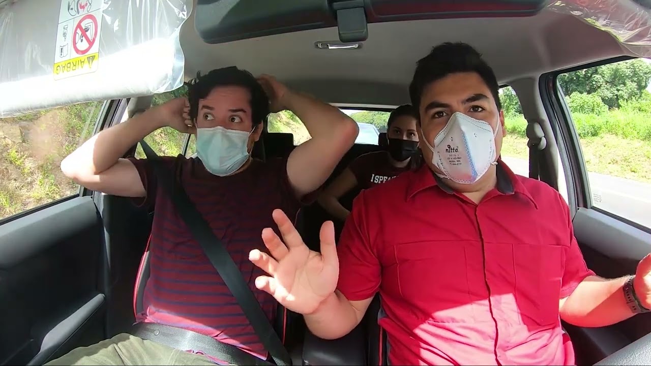 Toyota Raize 2022 lo manejamos; 1.2lts Mecánico.