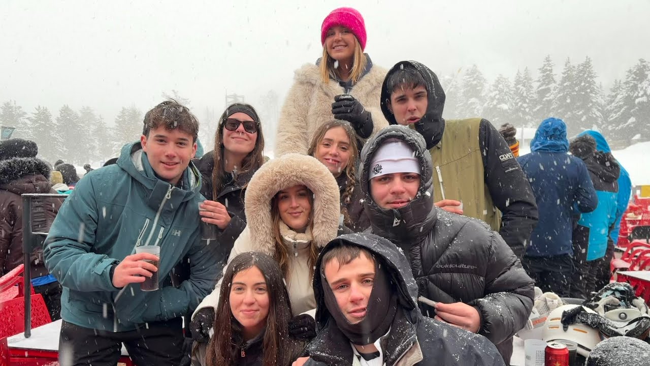 5 chicas y 4 chicos, sobreviviéremos?😩