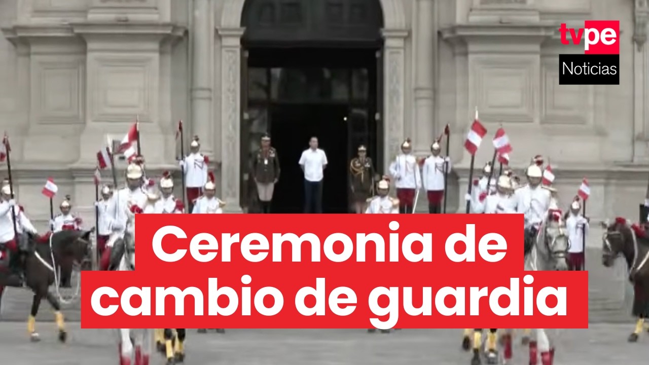 Presidente José Jerí participa en ceremonia de cambio de guardia en Patio de Honor de Palacio
