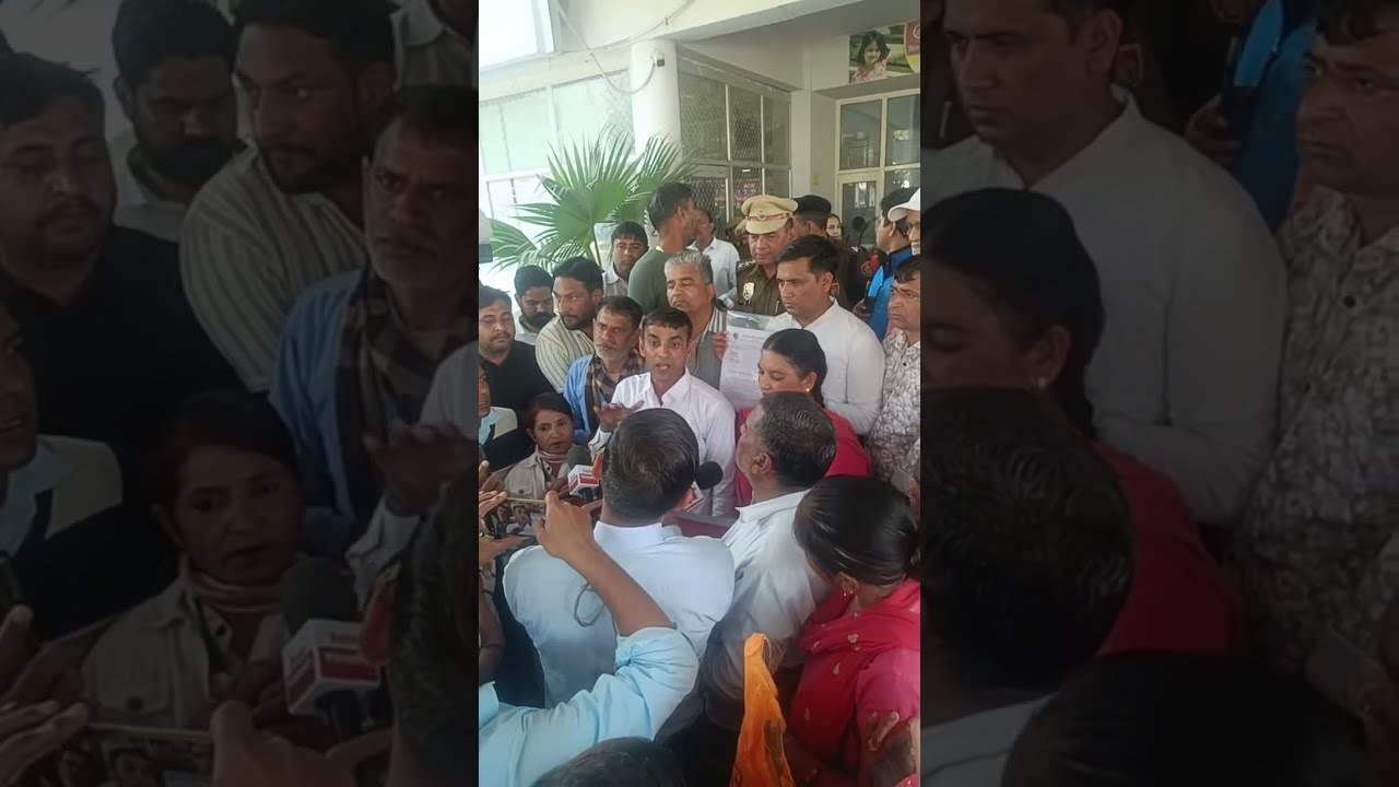 भारतीय मजदूर संघ जोरदार प्रदर्शन। सभी कर्मचारी को जॉब सुरक्षा में शामिल करे, समेत काफी मांग। 