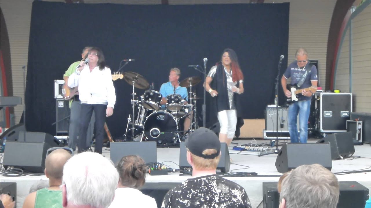 Speedy Gonzales - Hep Stars och Lotta på Tranås Cruising & Rock & Roll Event 10 augusti 2013