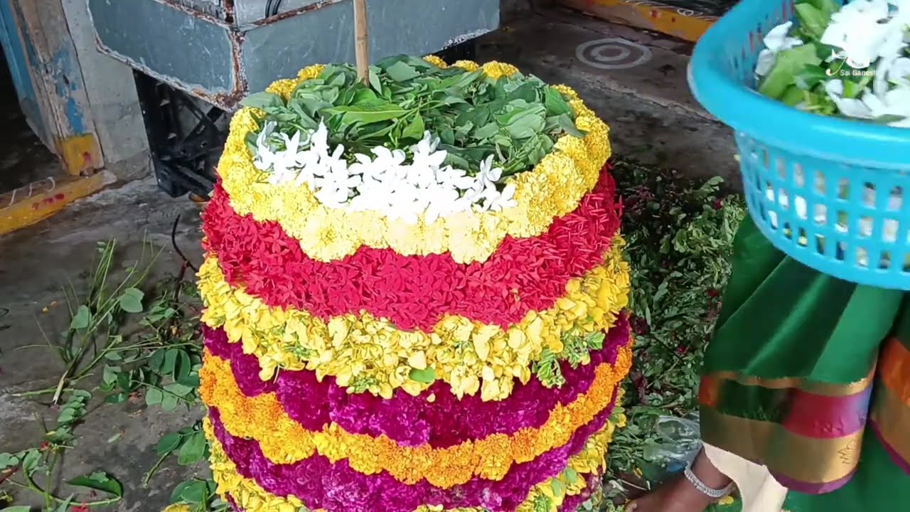 Making Of Bathukamma 2024 || Sadhula Bathukamma || Pedha Bathukamma || Sai Ganesh
