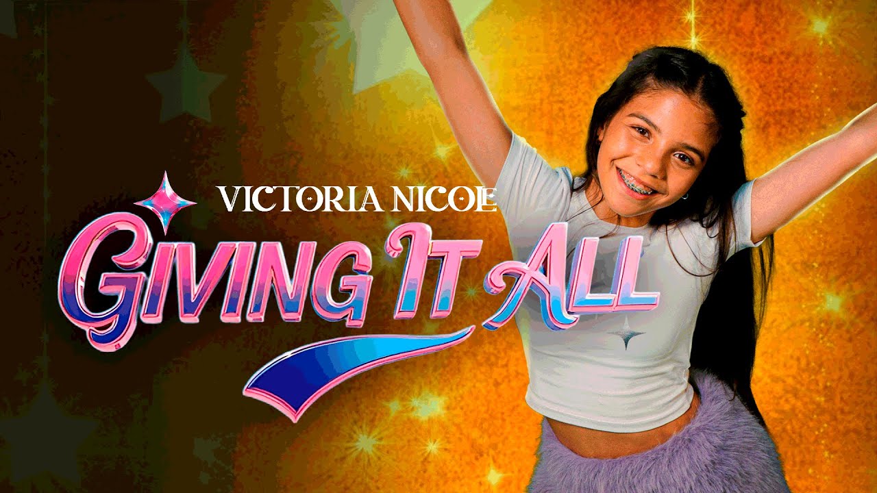 Victoria Nicole- Giving it all ( Official Video)