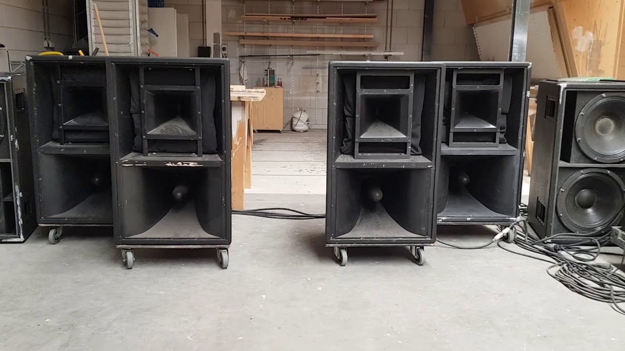 EAW Eastern Acoustic Works KF-850EF tops with SB-850 sub Carver power Amps