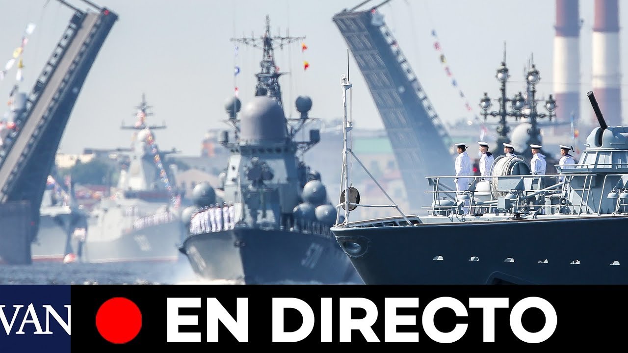 Putin exhibe el potencial militar marítimo en el Día de la Marina rusa