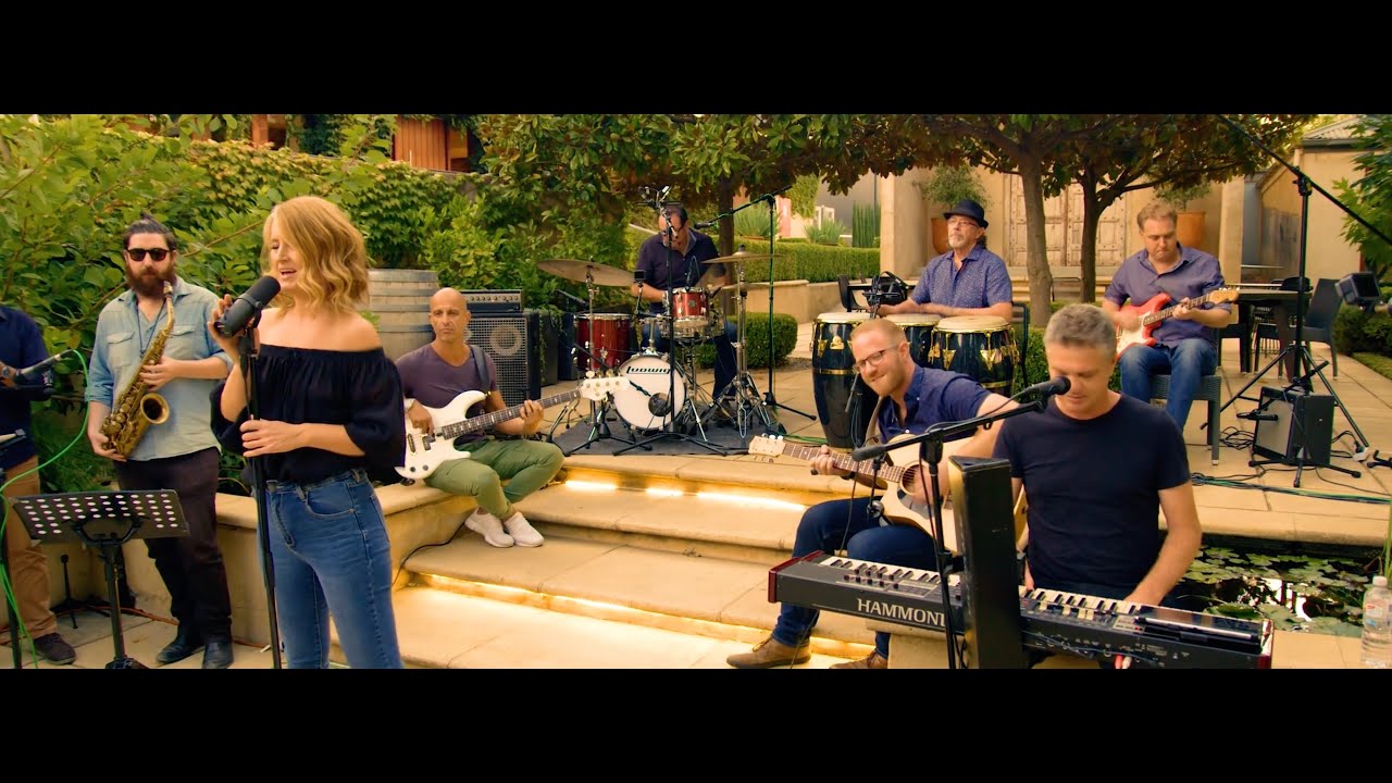 'CHUCK E'S IN LOVE' RICKIE LEE JONES covered by the HSCC