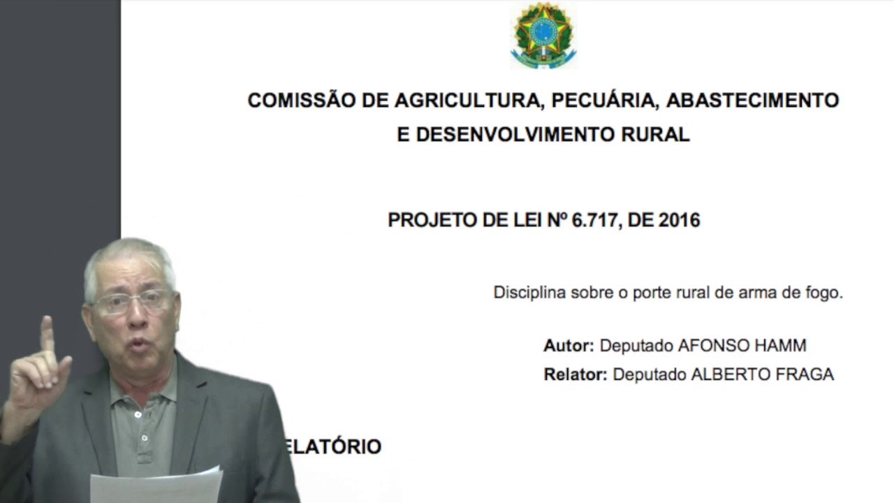 Adilson Dallari debateu bem nas Arcadas. Not&iacute;cia requentada sobre porte rural exige esclarecimento