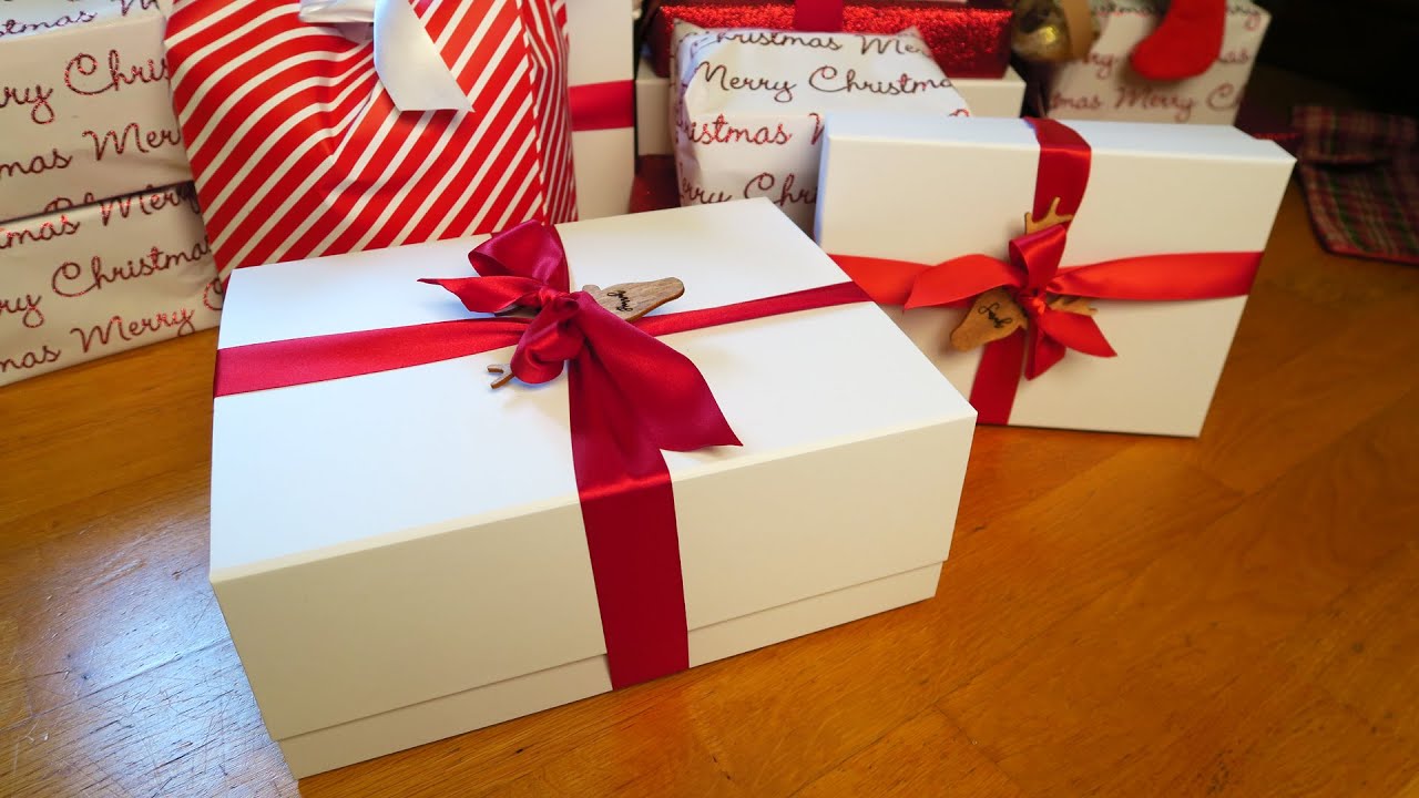 DDLG Land Christmas Surprise box sample