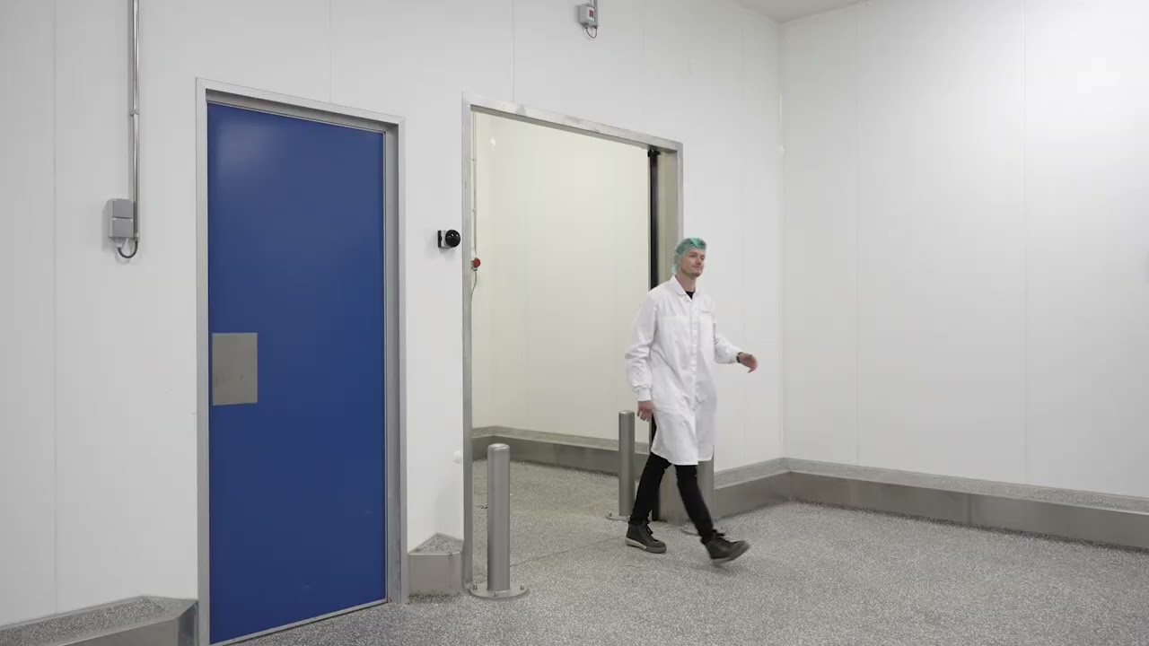 Voedselveilige snelroldeuren van BMP voor nieuwe productielocatie van Piet de Wit