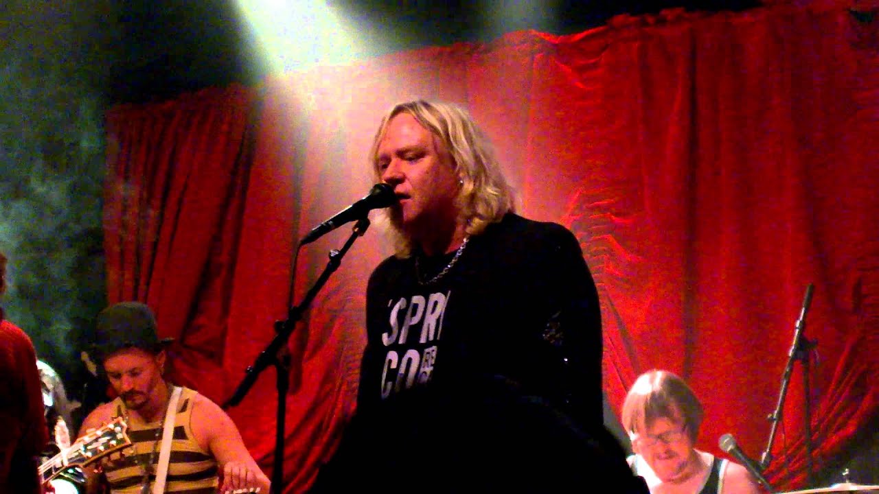 Dingo - Levoton Tuhkimo (feat. Jussi Hakulinen), Pori, Kino 28.8.2015
