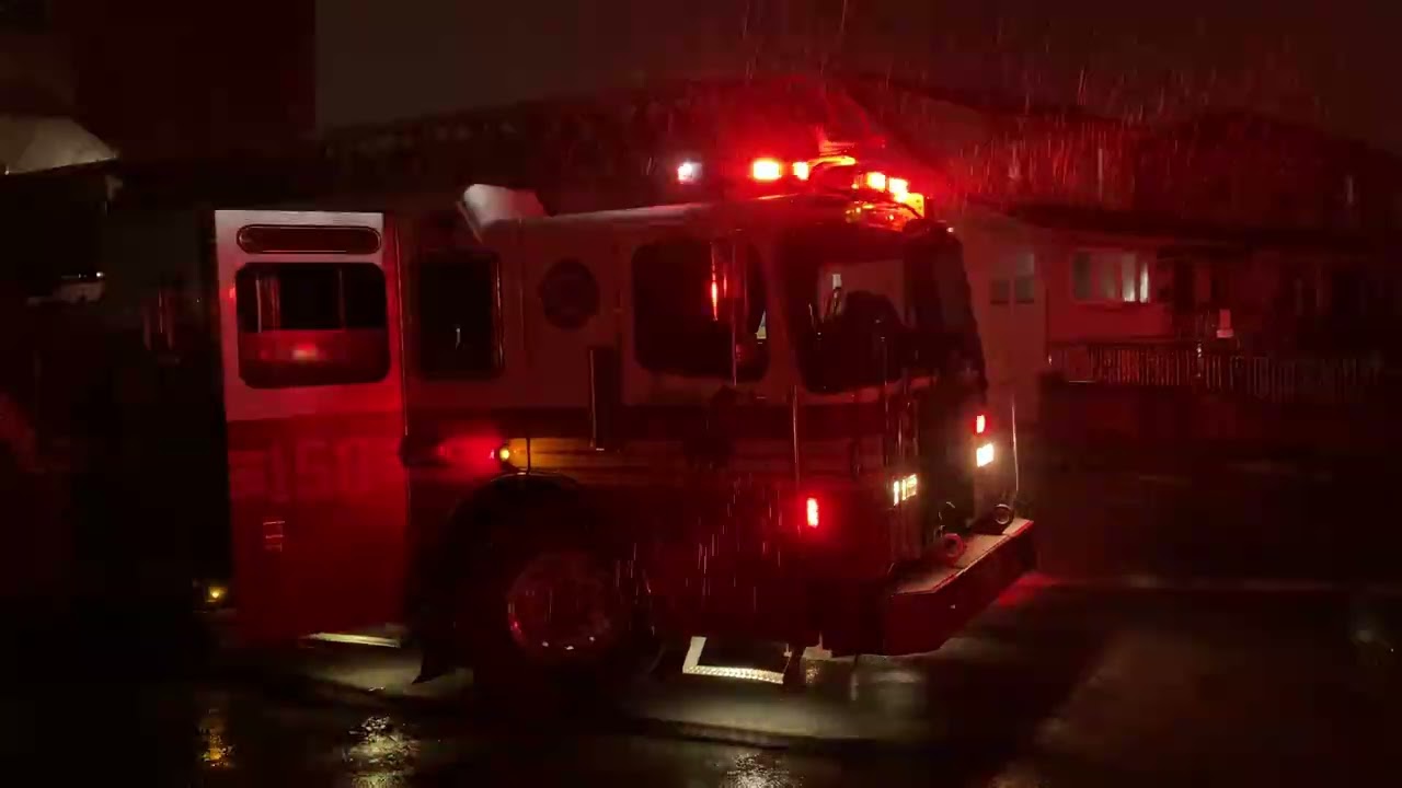 FDNY Ladder 150 responding to a gas odor