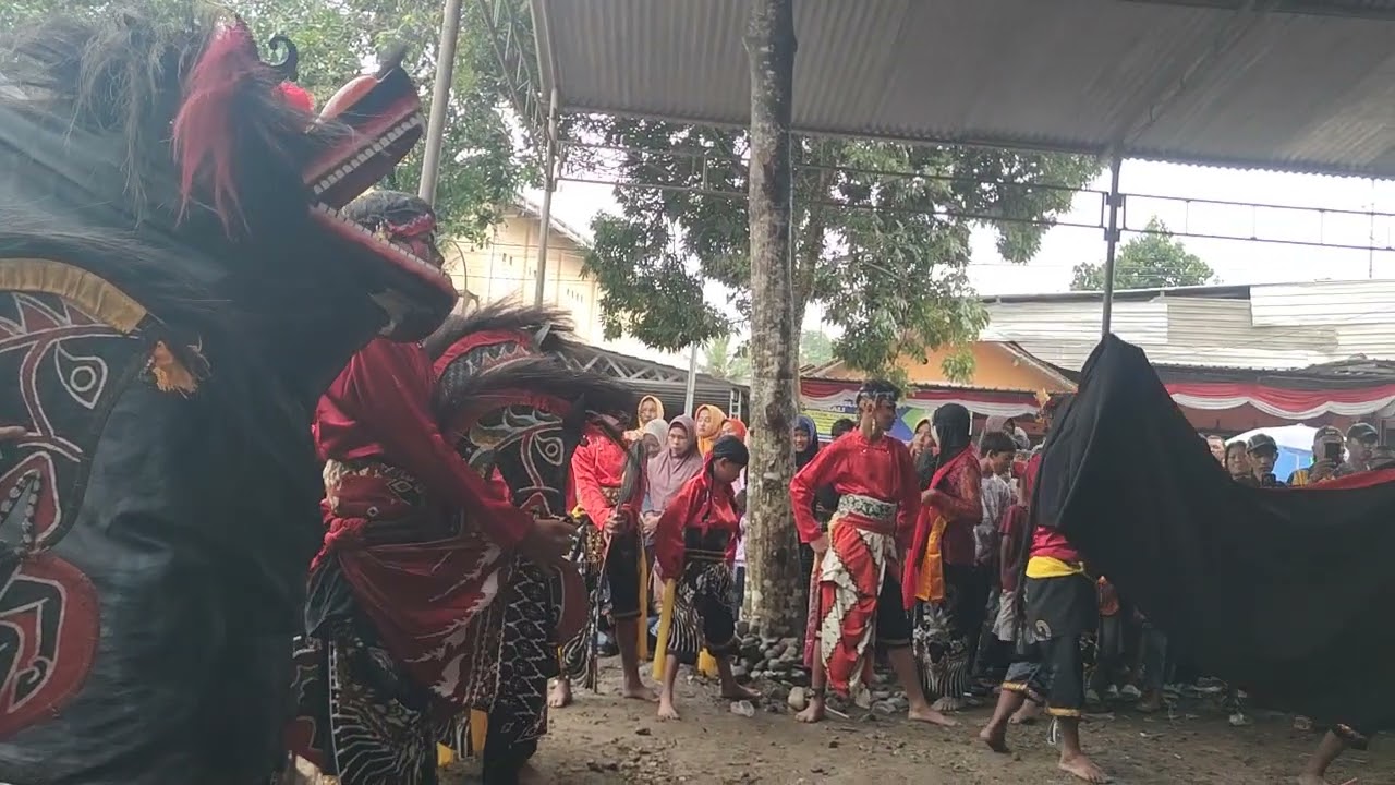 Janturan  ebeg  kaliwuluh Karanggayam 