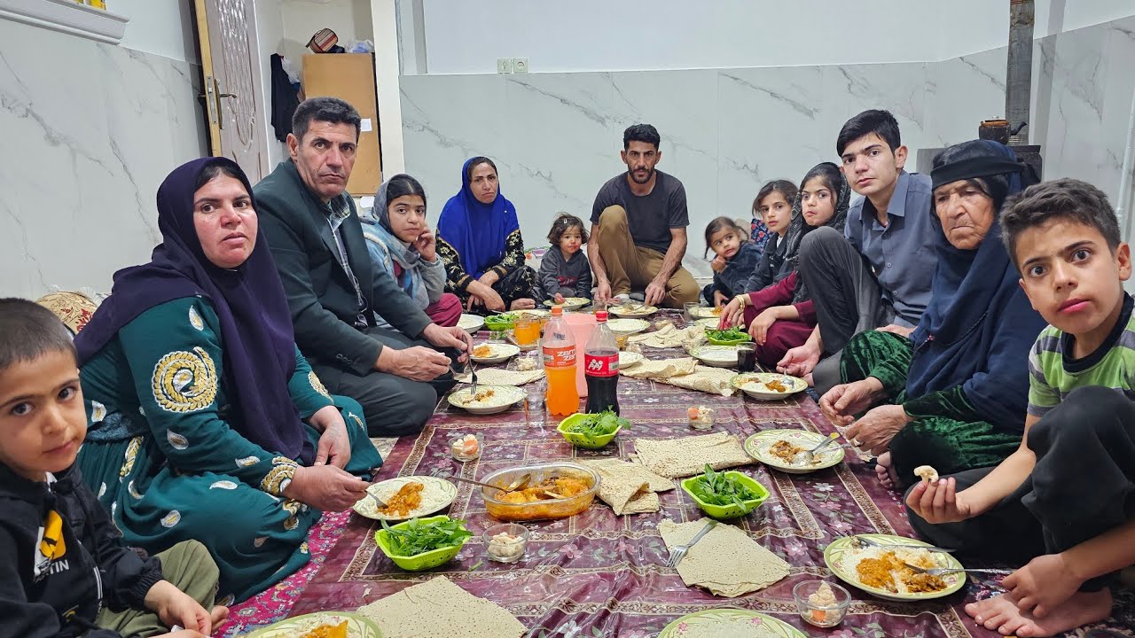 Inviting Ali Saleh and His Family to a Party