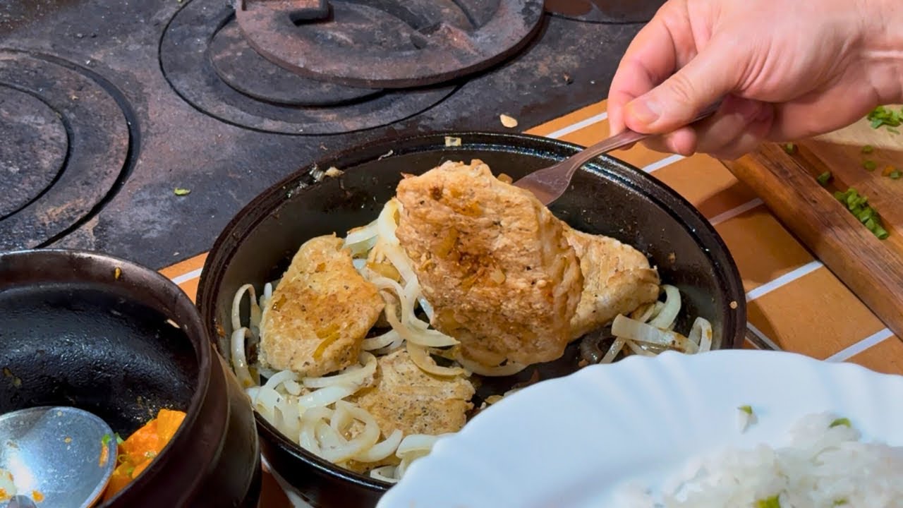 FIZ BIFE DE LOMBO SUÍNO NO ALMOÇO DE HOJE 