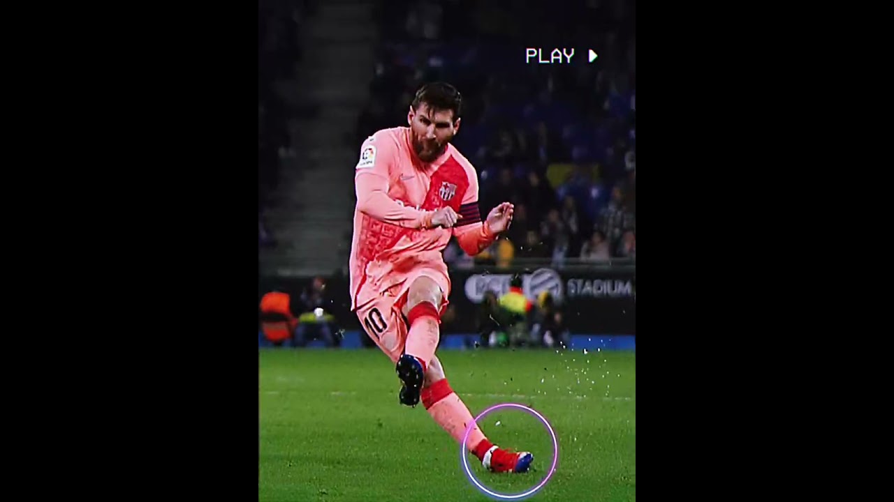 EL TRUCO DE MESSI PARA PATEAR LOS TIROS LIBRES  #futbol #football #soccer