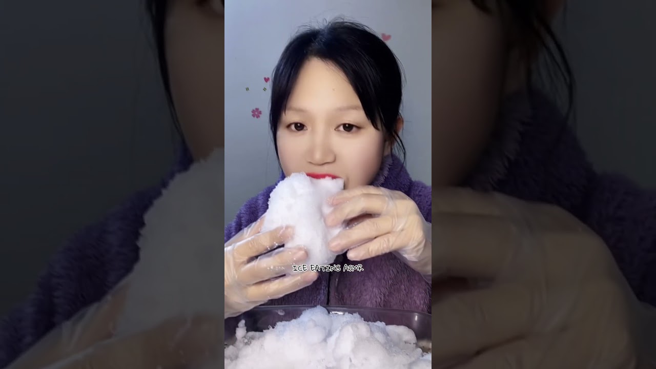 Freezer frost eating & fridge ice mukbang #iceeating #buzasmr #asmr #satisfying #buzyemevideoları