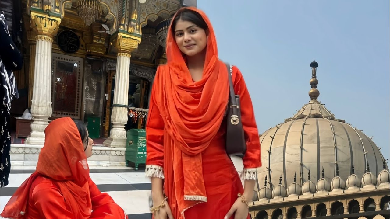 !! Hazrat nizamuddin Auliyan ki Ziyarat 🕌✨️ !! Aj 1 year complete ho gye h Instagram per !!🥹💗