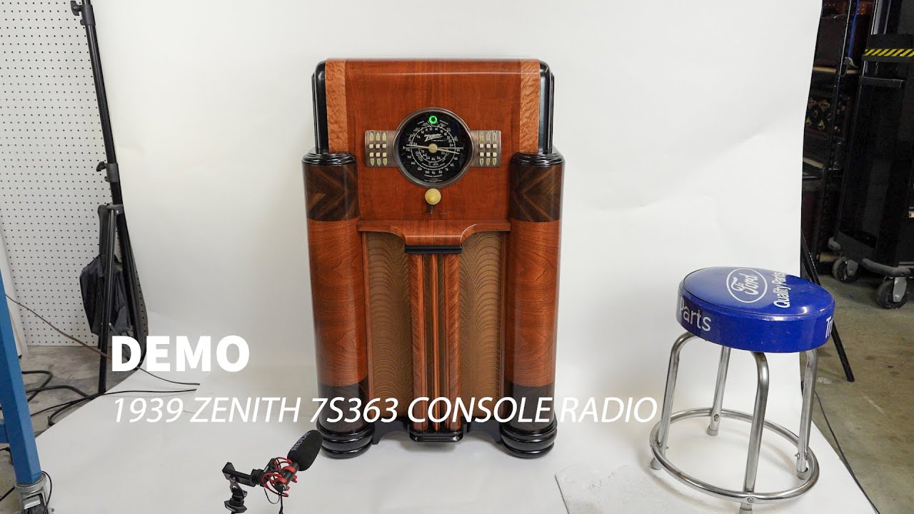 Demo of 1939 Zenith 7S363 Art Deco Radio + Bluetooth Retrofit