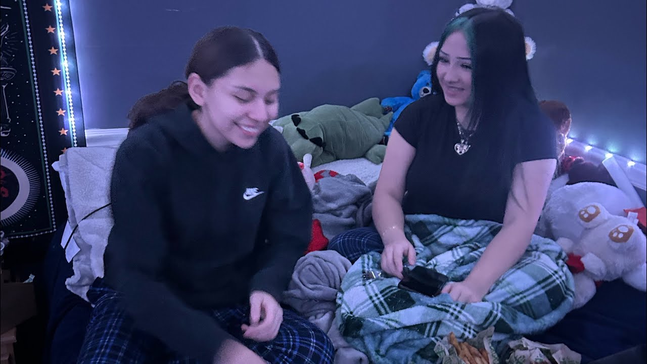 midnight activity at jennyqueen’s sleepover👀👀😈😈