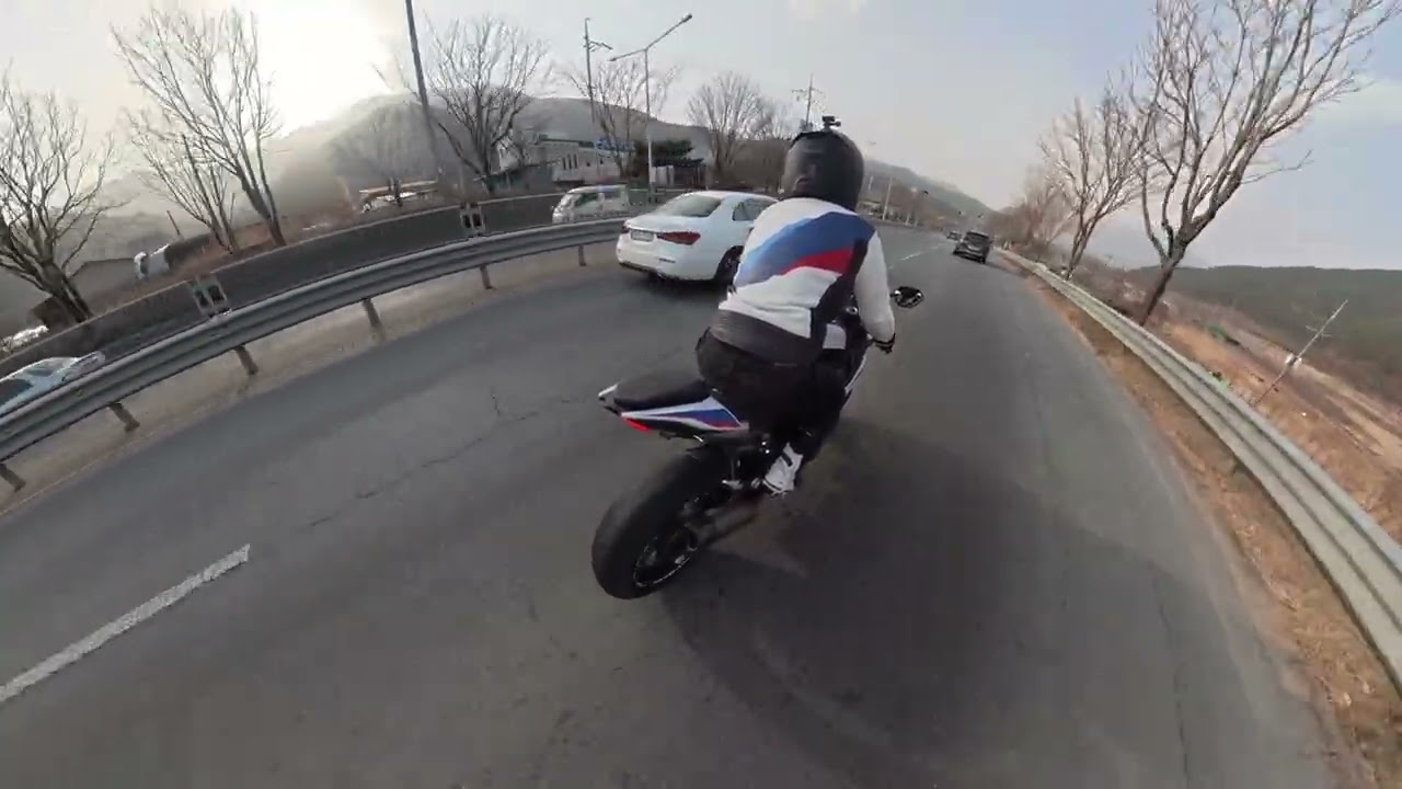 Cheonwangjae (천왕재) bmw s1000rr. 20260222