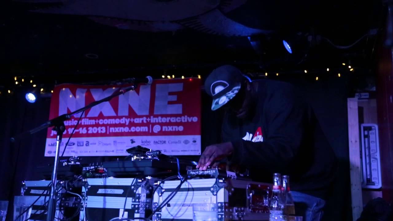 Elaquent - URBNET Live NXNE Showcase 2013 @ Sneaky Dee's (Toronto)