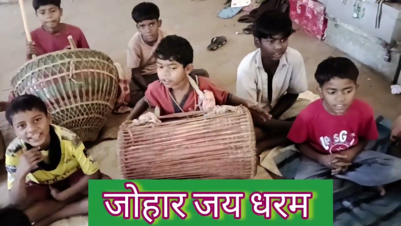  एंगन ती छोट भ‌ईया बुद्धि ती कोंहा नींन भ‌ईया चन्दो हेदे कादय रे।