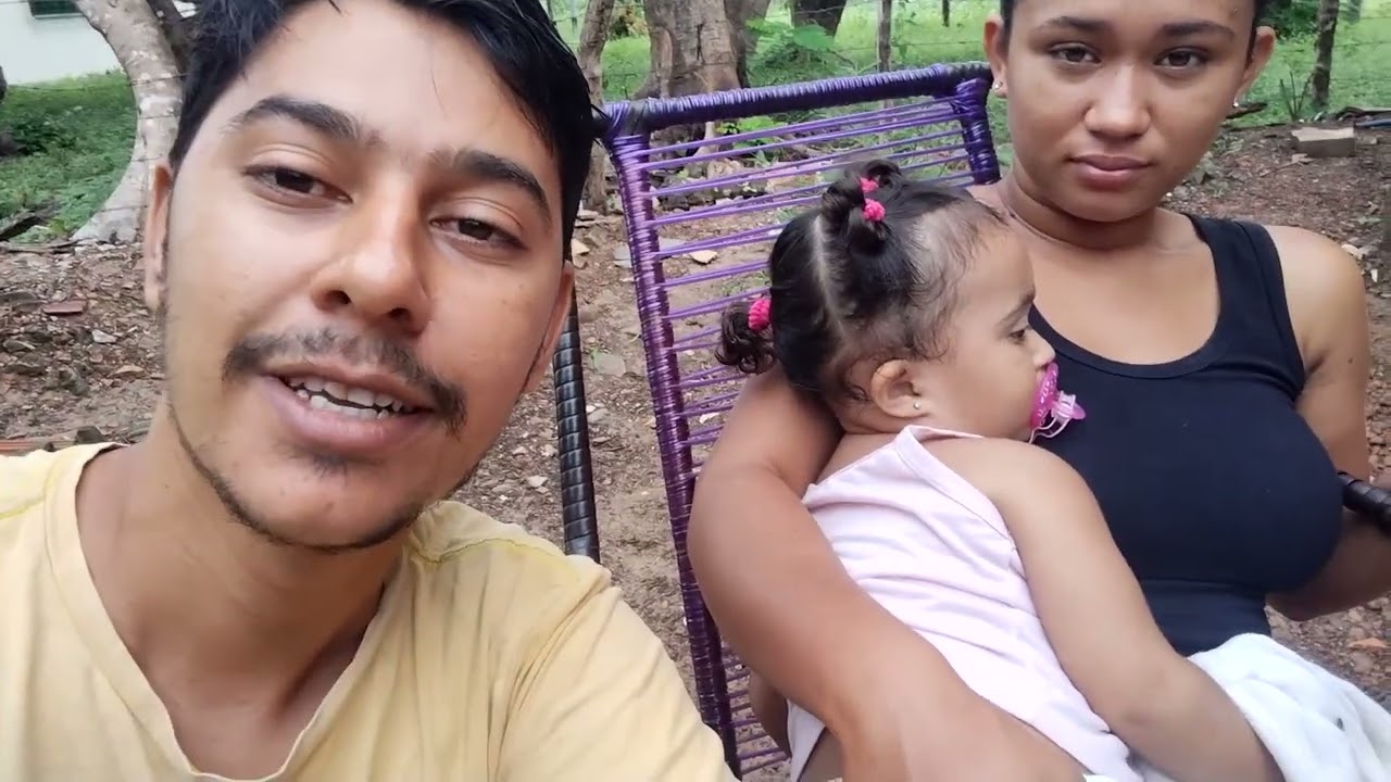 Lorena tomou vacina, ficou dolorida não consegui ficar em pé 😞