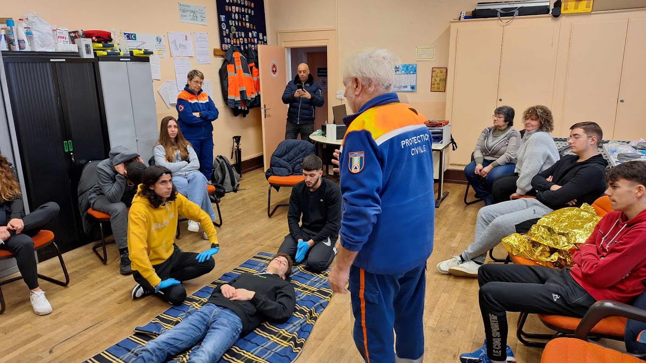 Des futurs ma&icirc;tres-nageurs form&eacute;s &agrave; Saint-Dizier