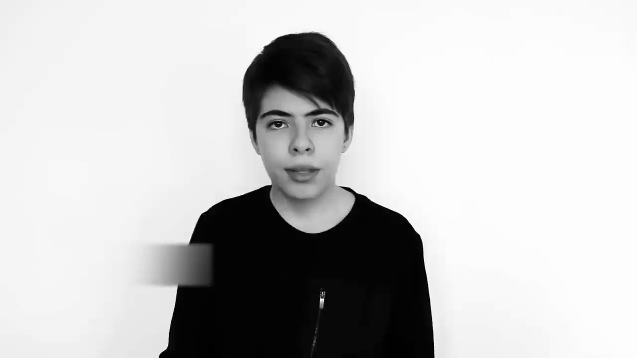 DAT IN JUDECATA PENTRU O PARODIE!