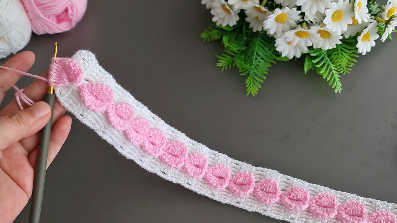Wow!.. 😇 Amazing!.. sell as many as you can weave. Crochet gorgeous hairband.Tunisian crochet