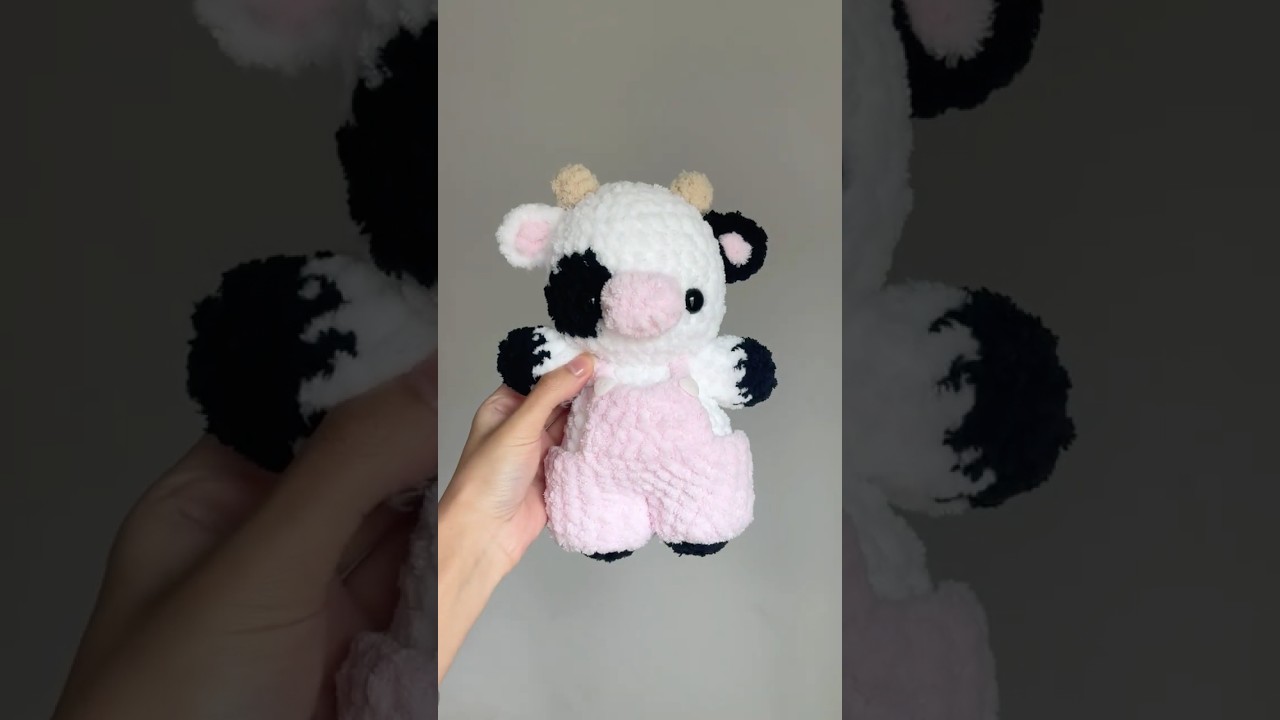 pattern by me 🐮 #crochet #cow #amigurumi #crocheting #crochetpattern #crochettutorial #plush #cute
