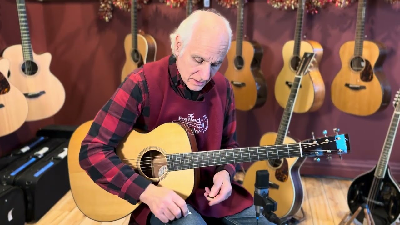 Mint Bourgeois OM 'Champion' AT Adirondack / Sinker Mahogany