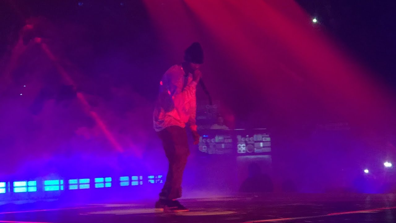 Travis Scott “R.I.P SCREW” & “HOUSTONFORNICATION” Live @ Astroworld Tour